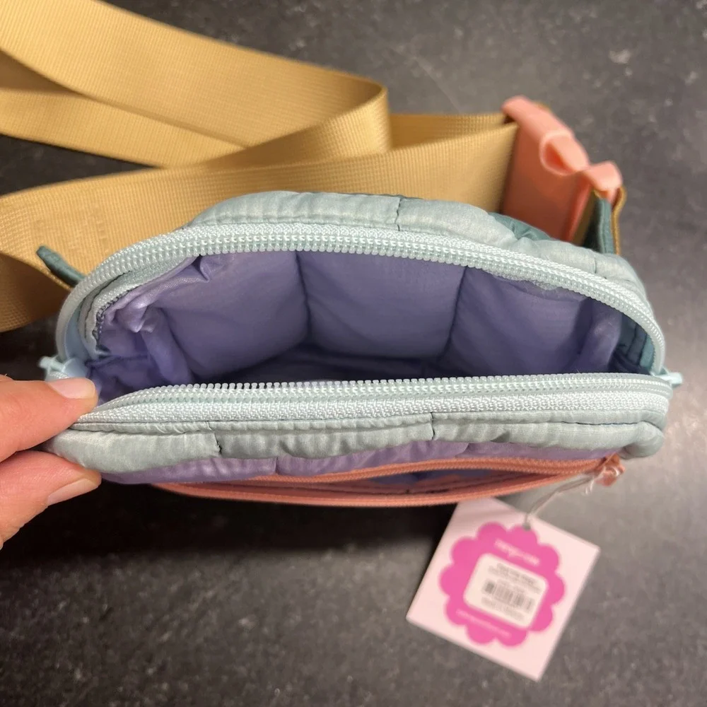 New With Tags‎ Talking Out Of Turn Toot Hip Bag Small Puffy Sage Color BLock